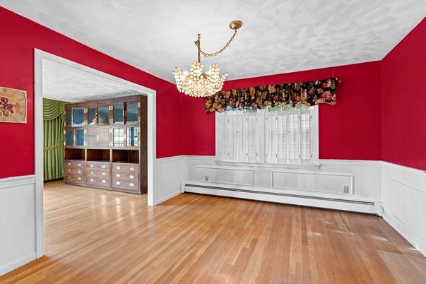 Chandelier, Empty room, Interior, Wood Texture Flooring