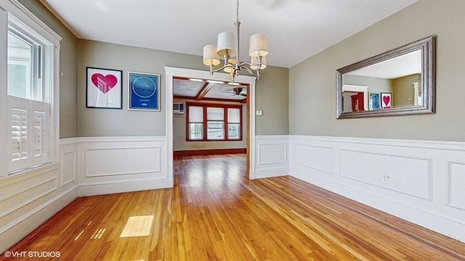 Chandelier, Empty room, Interior, Wood Texture Flooring