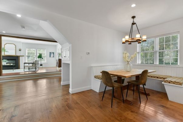 Chandelier, Dining room, Fireplace, Interior, Recessed Lighting, Wood Texture Flooring