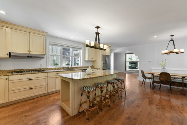 Chandelier, Dining room, Interior, Kitchen, Recessed Lighting, Stainless Steel Appliances, Wood Texture Flooring