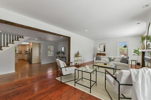 Interior, Kitchen, Living room, Recessed Lighting, Wood Texture Flooring