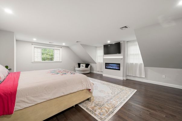 Bedroom, Fireplace, Interior, Recessed Lighting, Wood Texture Flooring