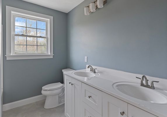 Bathroom, Dual Sink Vanities, Interior