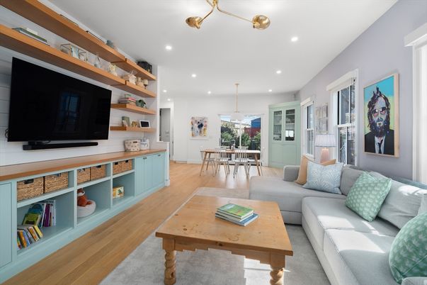 Dining room, Interior, Living room, Pendant Lights, Recessed Lighting, Wood Texture Flooring