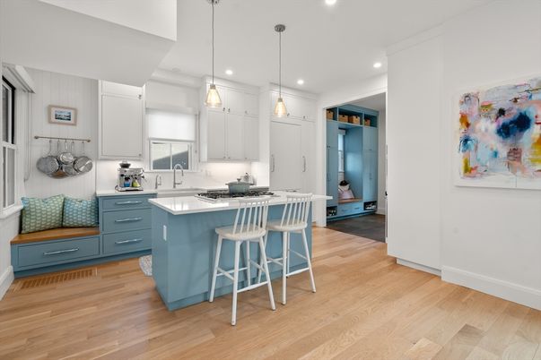 Interior, Kitchen, Pendant Lights, Recessed Lighting, Wood Texture Flooring