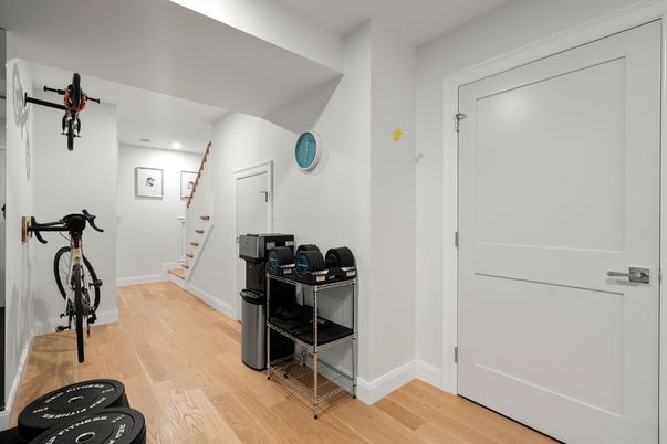 Fitness Equipment, Interior, Recessed Lighting, Wood Texture Flooring