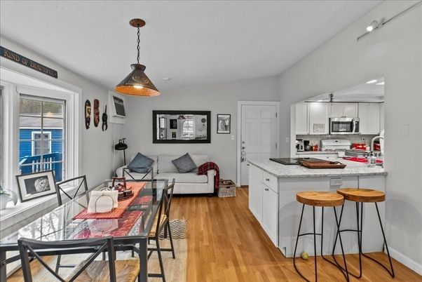Dining room, Interior, Kitchen, Living room, Pendant Lights, Wood Texture Flooring