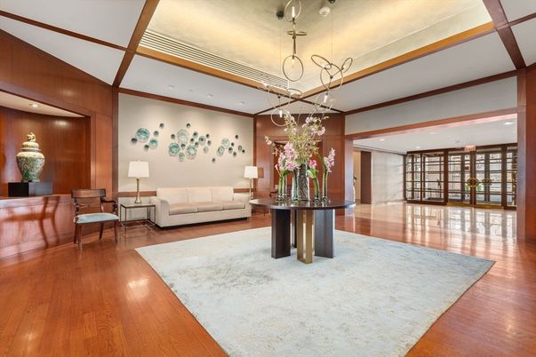 Interior, Living room, Pendant Lights, Recessed Lighting, Wood Texture Flooring, Wooden Walls