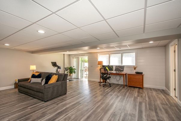 Fitness Equipment, Home Office, Interior, Recessed Lighting, Wood Texture Flooring