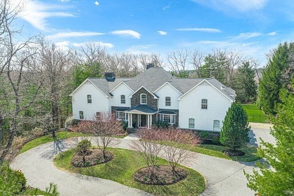 Backyard, Exterior, Facade, Farmhouse