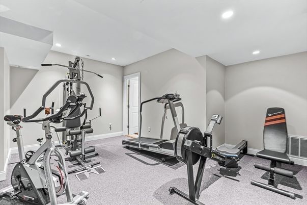 Fitness Equipment, Interior, Recessed Lighting