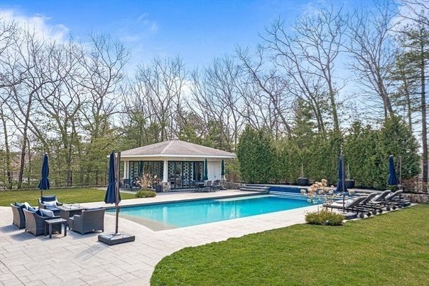 Backyard, Exterior, Pool