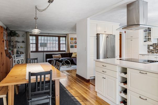 Dining room, Interior, Kitchen, Pendant Lights, Stainless Steel Appliances, Wood Texture Flooring