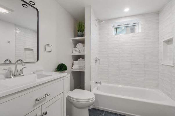 Bathroom, Interior, Recessed Lighting