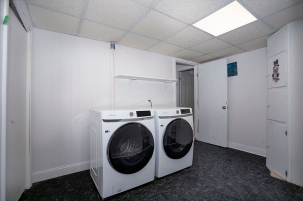 Interior, Recessed Lighting, Washer