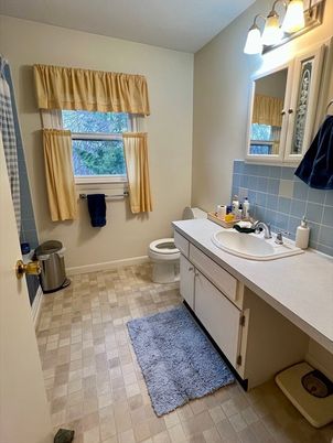 Bathroom, Interior