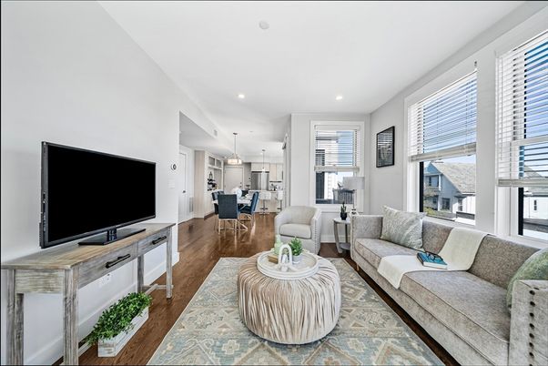 Dining room, Interior, Kitchen, Living room, Pendant Lights, Recessed Lighting, Wood Texture Flooring