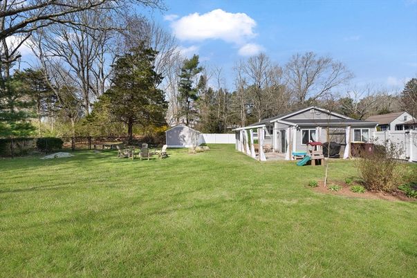 Backyard, Exterior, Playground
