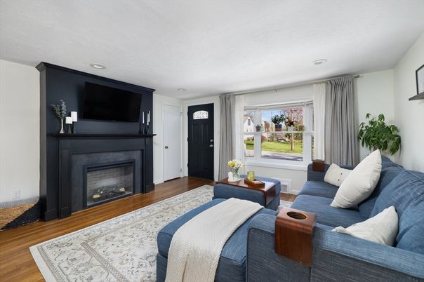 Fireplace, Interior, Living room, Recessed Lighting, Wood Texture Flooring