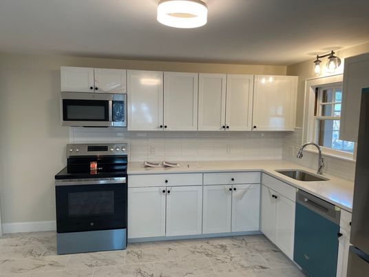 Interior, Kitchen, Marble, Stainless Steel Appliances