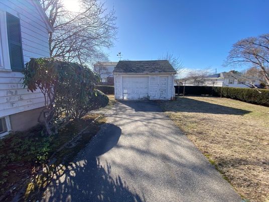 Backyard, Detached Garage, Exterior