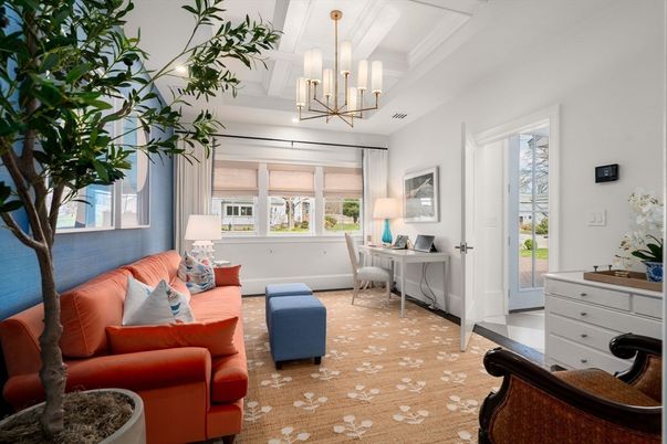 Chandelier, Home Office, Interior, Living room