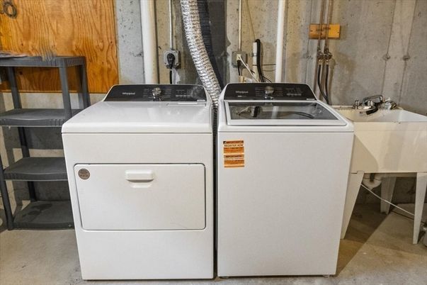 Interior, Utility Closets, Washer