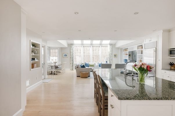 Dining room, Interior, Kitchen, Living room, Recessed Lighting, Stainless Steel Appliances, Wood Texture Flooring