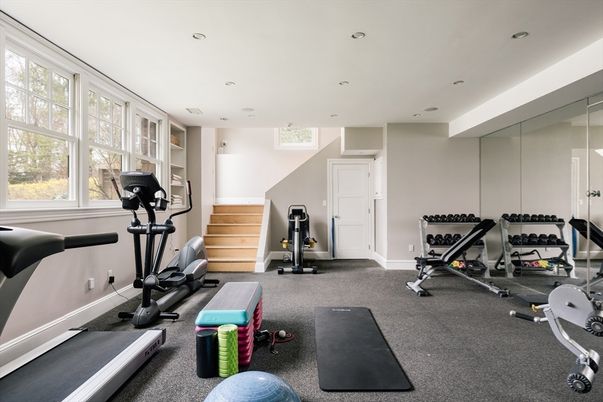 Fitness Equipment, Interior, Recessed Lighting