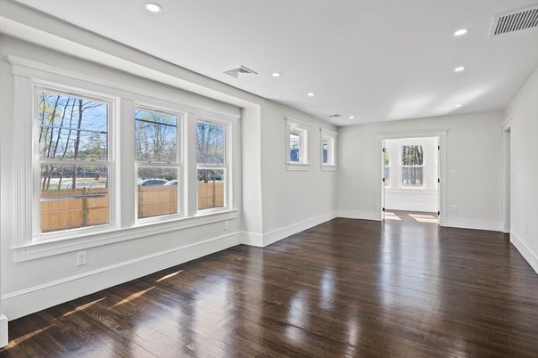 Empty room, Interior, Recessed Lighting, Wood Texture Flooring