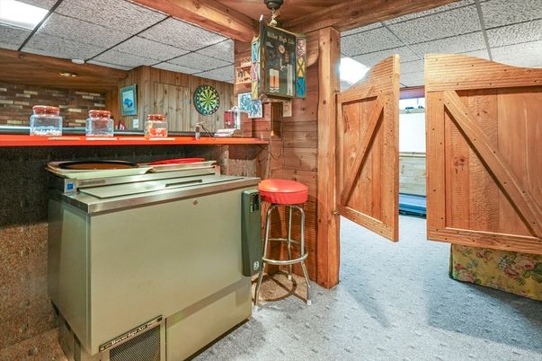 Interior, Wooden Walls