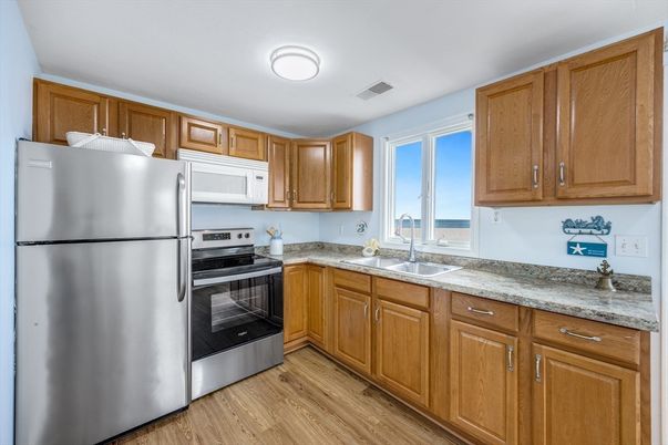 Interior, Kitchen, Wood Texture Flooring