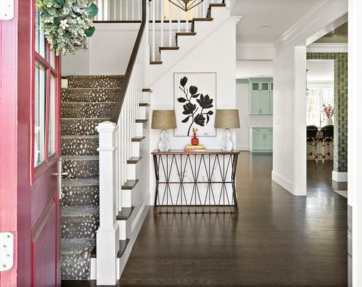Interior, Recessed Lighting, Wood Texture Flooring