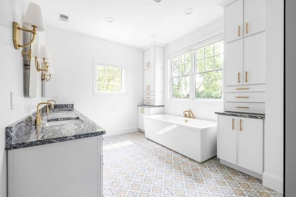 Bathroom, Dual Sink Vanities, Free Standing Baths, Interior, Recessed Lighting