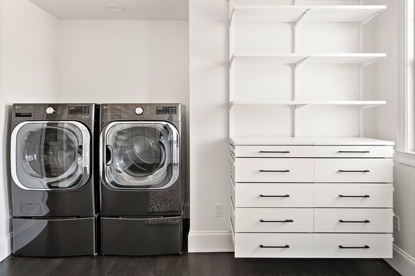 Interior, Washer, Wood Texture Flooring
