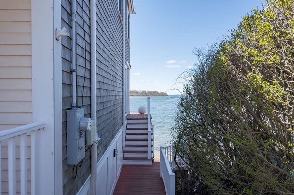 Exterior, Water