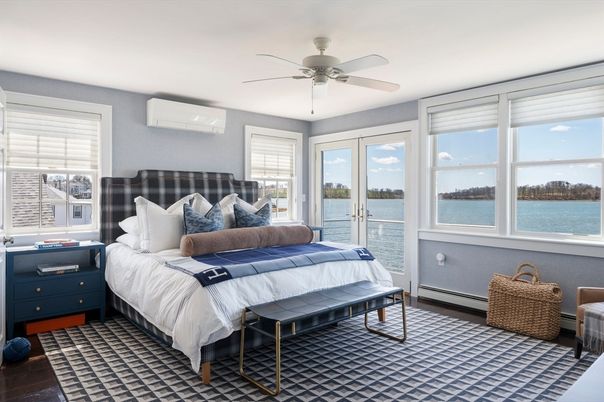 Bedroom, Interior, Water, Wood Texture Flooring