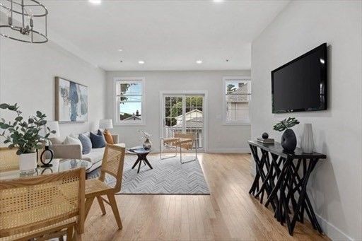 Dining room, Interior, Living room, Recessed Lighting, Wood Texture Flooring