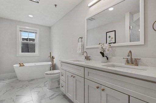 Bathroom, Dual Sink Vanities, Free Standing Baths, Interior, Marble, Recessed Lighting