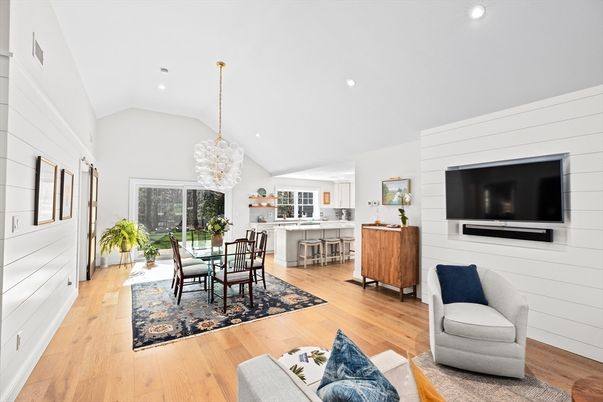Dining room, Interior, Pendant Lights, Recessed Lighting, Wood Texture Flooring