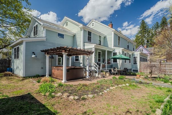 Backyard, Exterior, Hot Tub