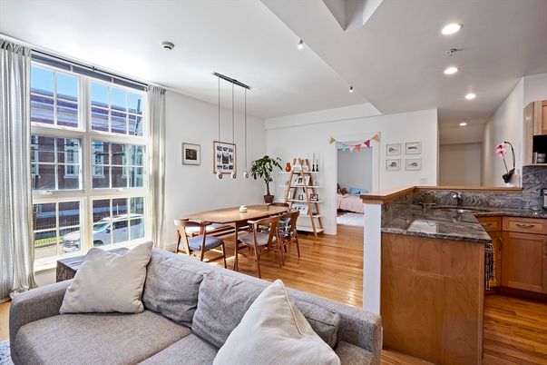 Dining room, Interior, Living room, Pendant Lights, Recessed Lighting, Wood Texture Flooring