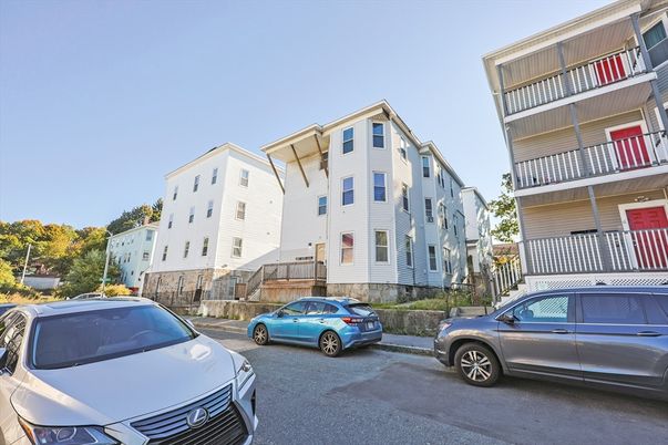 Exterior, Facade, Condo Building