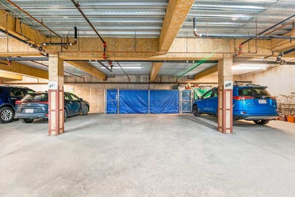 Garage, Interior