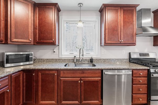 Interior, Kitchen, Pendant Lights, Stainless Steel Appliances