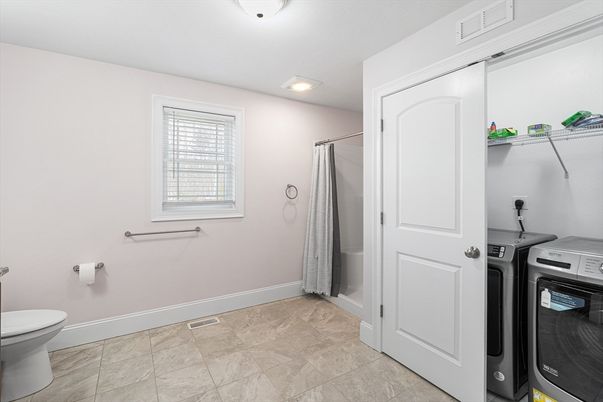 Bathroom, Interior, Recessed Lighting, Washer