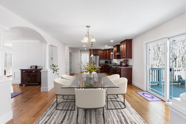 Dining room, Interior, Kitchen, Pendant Lights, Recessed Lighting, Stainless Steel Appliances, Wood Texture Flooring