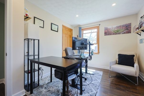 Home Office, Interior, Recessed Lighting, Wood Texture Flooring