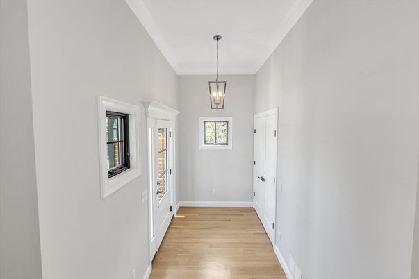 Interior, Pendant Lights, Wood Texture Flooring