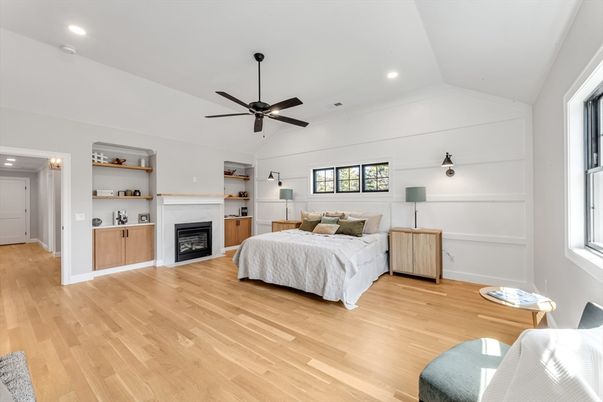 Bedroom, Fireplace, Interior, Recessed Lighting, Wood Texture Flooring